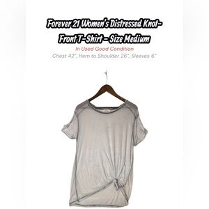 Forever 21 Light Gray Knot-Front Distressed Tee Casual Short Sleeve Top size M